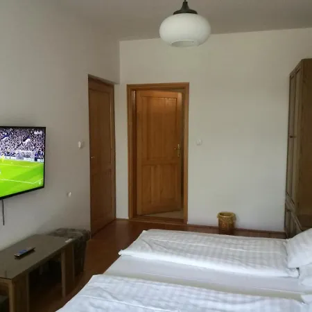 Bed & Breakfast Gruendner Vendeghaz Siófok