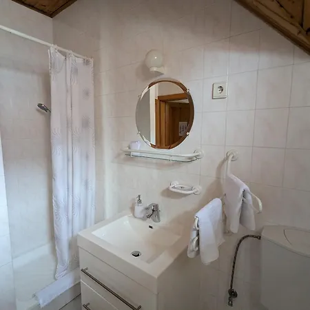 Bed & Breakfast Gruendner Vendeghaz