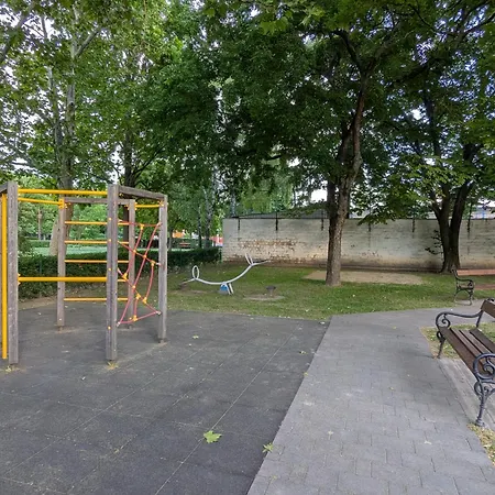 Grundner Vendeghaz 4* Siofok