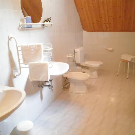 Gruendner Vendeghaz Bed & Breakfast Siófok