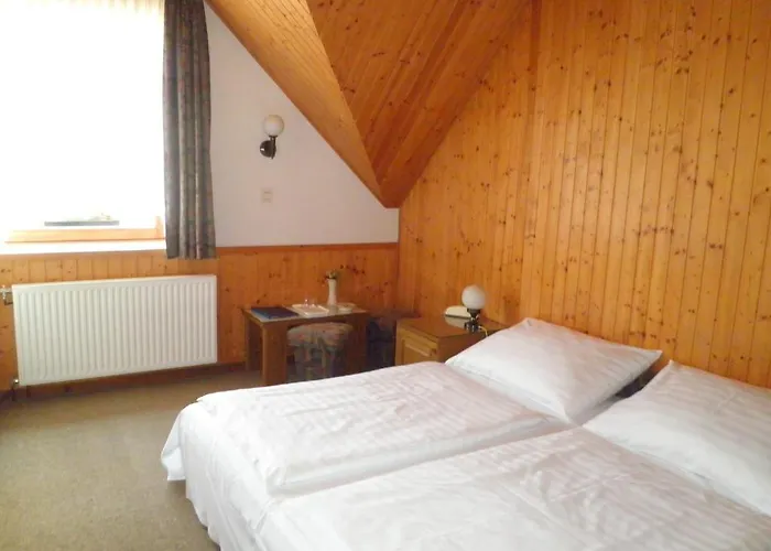 Gruendner Vendeghaz Oda ve Kahvaltı Siofok