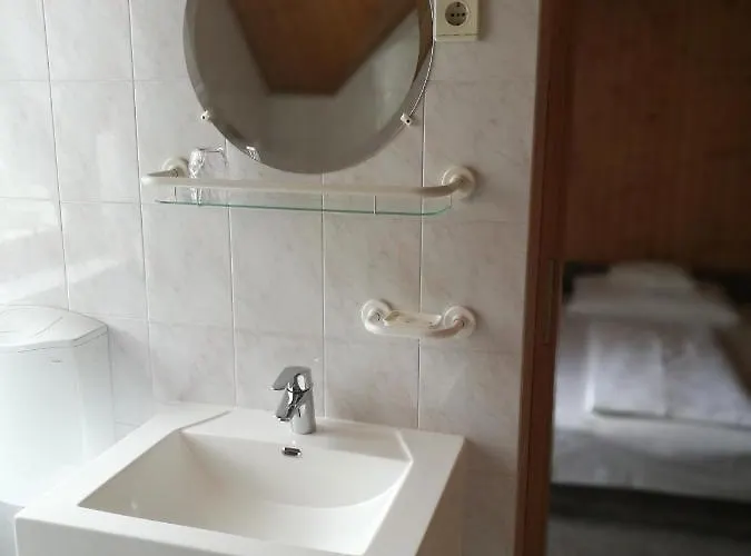 Gruendner Vendeghaz Oda ve Kahvaltı Siofok