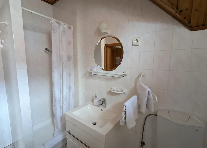 Oda ve Kahvaltı Gruendner Vendeghaz