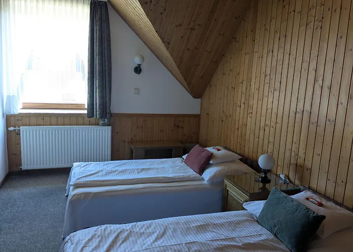 Gruendner Vendeghaz ベッド・アンド・ブレックファスト