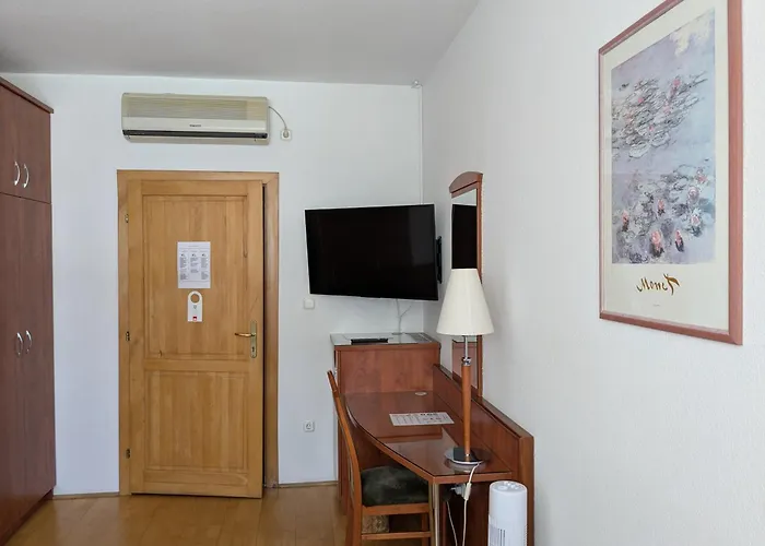 Gruendner Vendeghaz Oda ve Kahvaltı Siofok