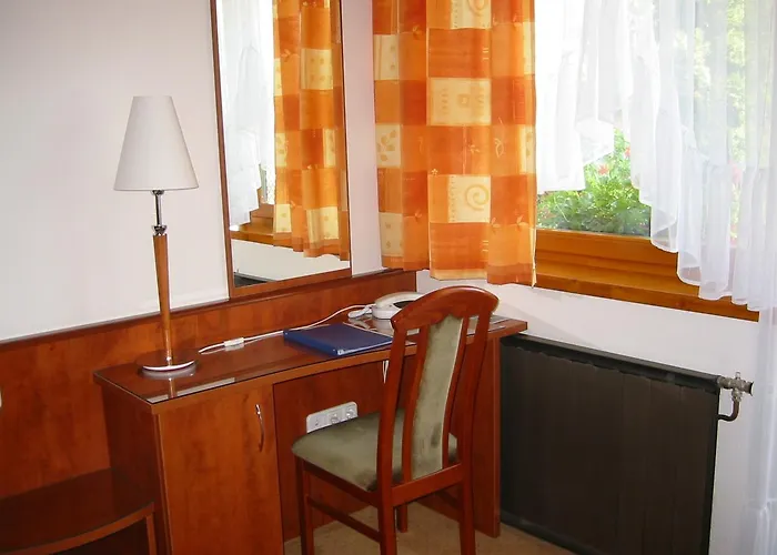 Gruendner Vendeghaz 4* シオーフォク