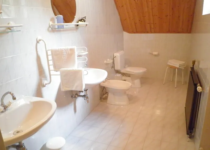 Gruendner Vendeghaz Oda ve Kahvaltı Siofok